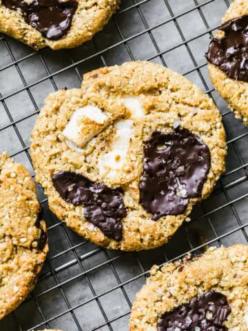 s'mores cookies with dark chocolate and flaked salt on top