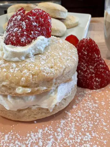 3-Ingredient Yogurt Scones Recipe